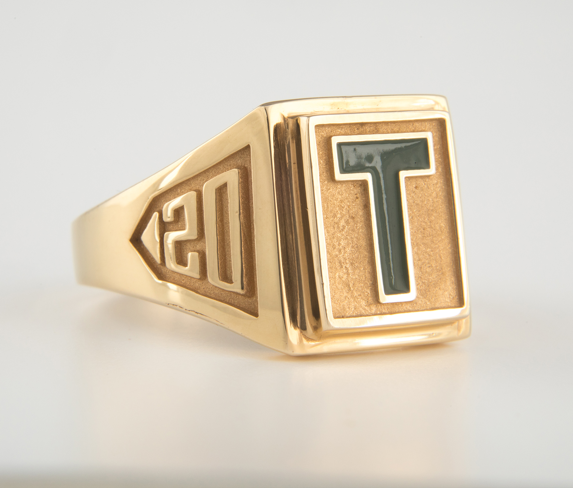 A gold St. 蜜桃視頻_蜜桃視頻APP_蜜桃視頻官网 T-Ring